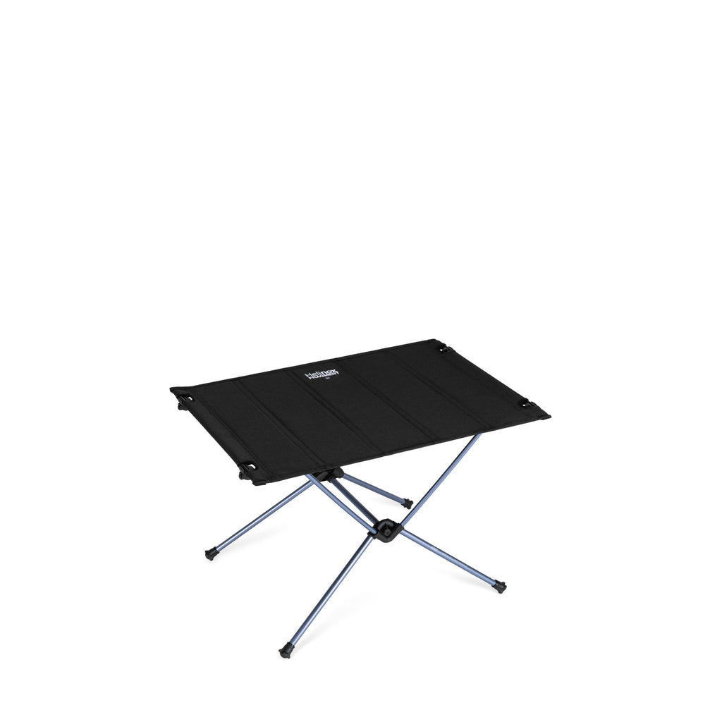 fragment_table_one_hardtop_bla